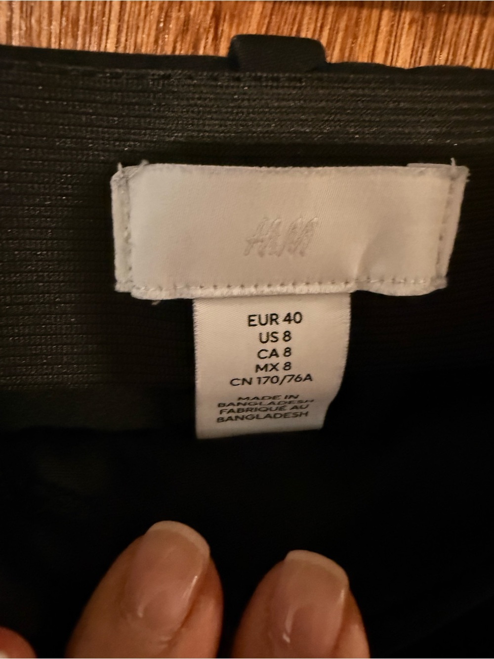 H&M Classic Black Women's Tailored Pants - Picture 3 of 3